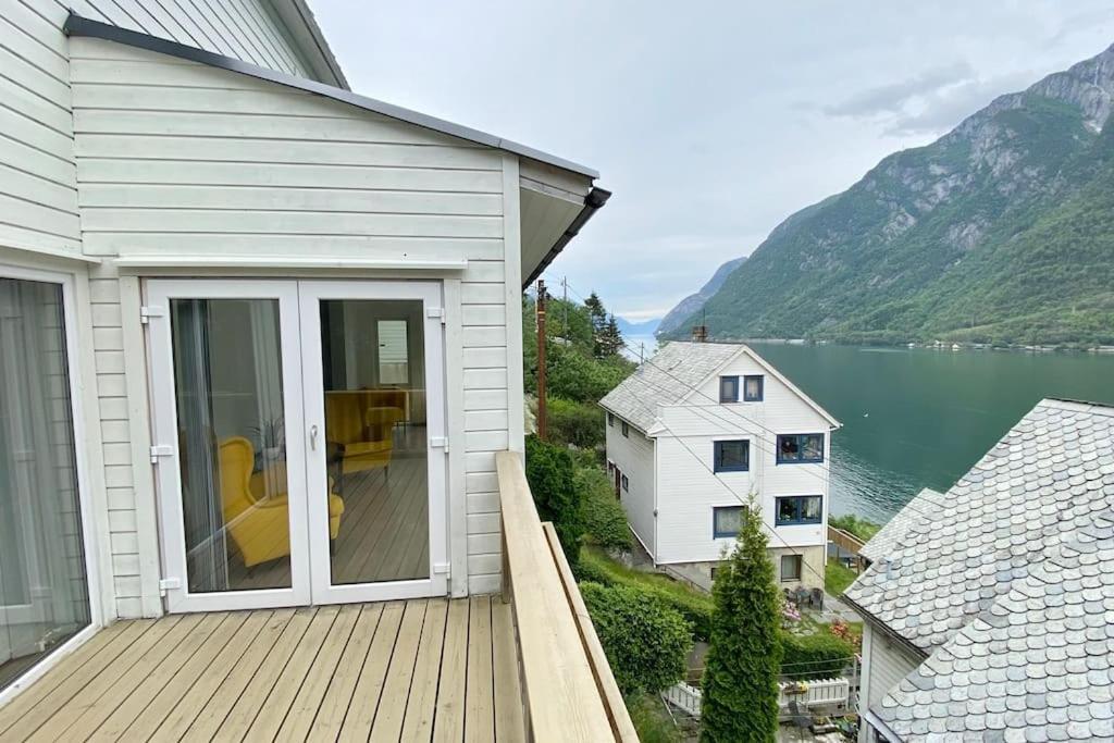 Fjordside Panorama House Trolltunga Villa Odda Dış mekan fotoğraf
